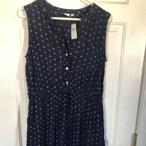 Womens Gap sleeveless dress, NWT, medium.